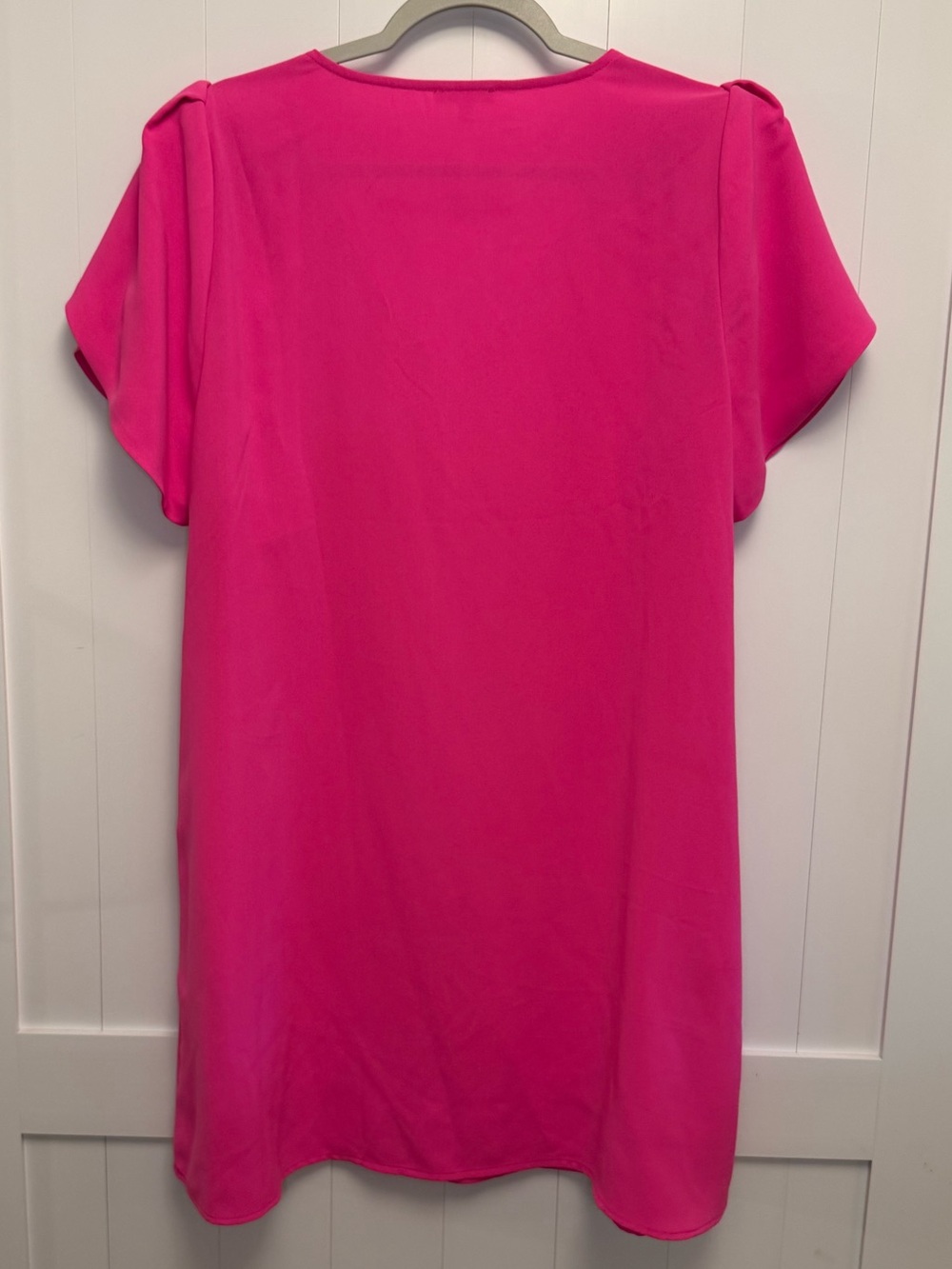 JODIFL Fuchsia V-Neck Flutter Sleeve Dress - Picture 4 of 4